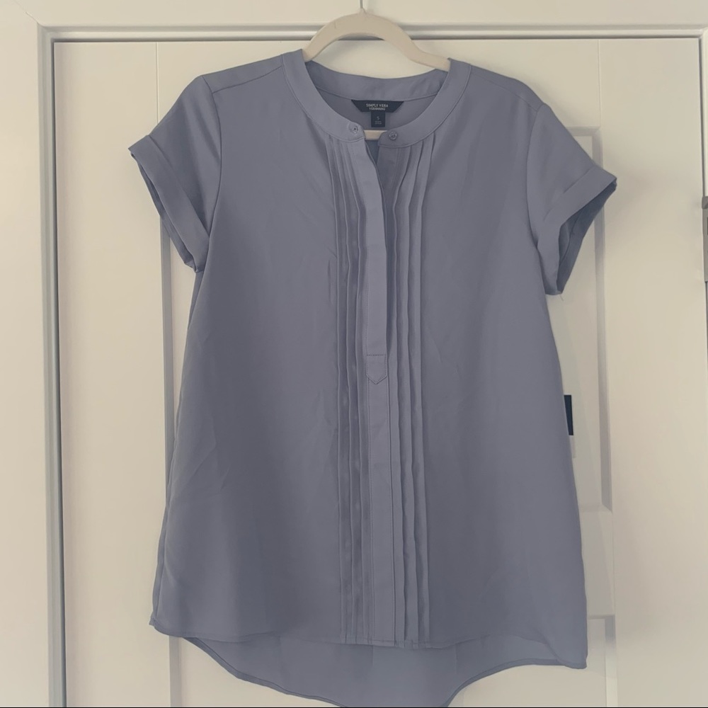 NWT periwinkle Vera Wang blouse